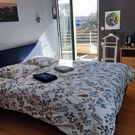 Grande chambre SDB privée avec balcon Lannion Extérieur photo