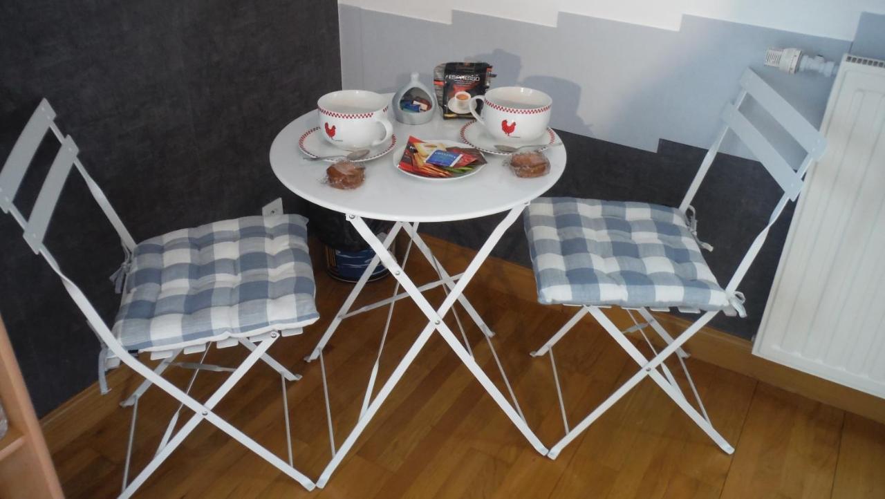 Grande chambre SDB privée avec balcon Lannion Extérieur photo